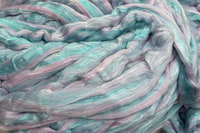 Merinokammzug mit Bambus blau