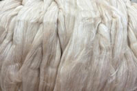 Bluefaced Leicester mit Baby Alpaca und Rosenfaser